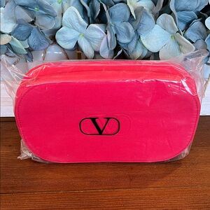 NWT Valentino Garavani Red V Logo Cosmetic Case